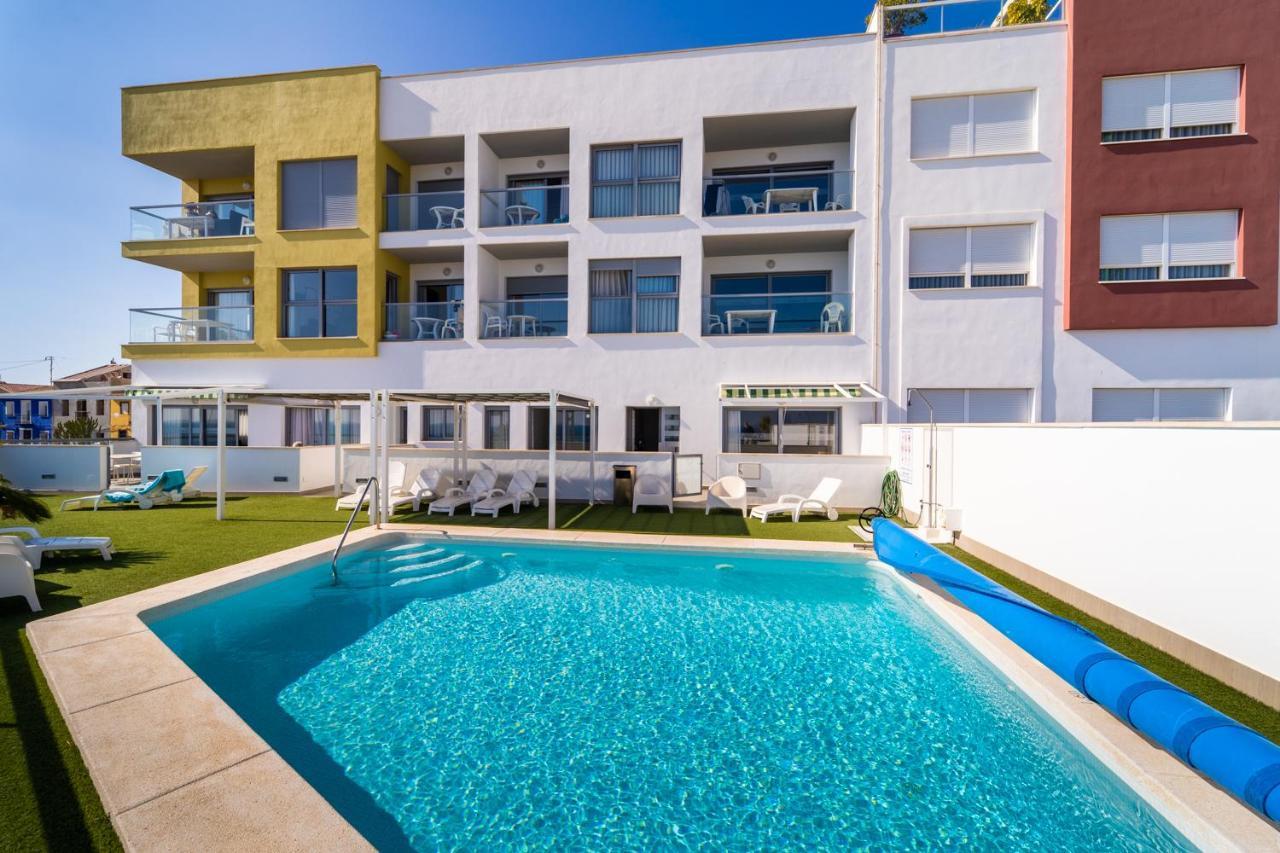 Vistamar Luxury Apartments By Dlv Вильяхойоса Экстерьер фото